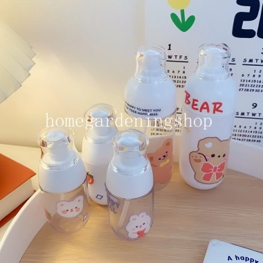 Chai Rỗng Dạng Xịt Đựng Mỹ Phẩm Chăm Sóc Da Họa Tiết Hoạt Hình - 33.818 VND