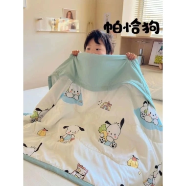 Chăn Đậu Nành Siêu Xịn Xò - Ấm Áp Cho Học Sinh Đi Học và Du Lịch, Giá 79.000 VNĐ