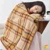 Chăn lông cừu kẻ sọc có nút đeo - ấm áp, phù hợp giường, sofa, du lịch - Giá 150.900đ 2