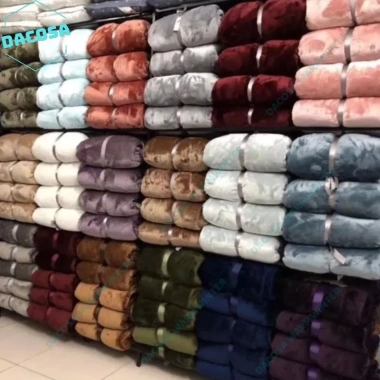 Chăn Lông Thỏ 2x2m Siêu Mềm Nhung Tuyết Mền Nhật Bản - Giá chỉ 174.000đ