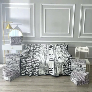 Chăn Lông Tuyết Cao Cấp 4 Mùa Thiên Hương - Chăn Văn Phòng Spa Giá 144k 8