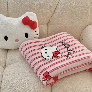 Chăn nhung sữa hai mặt in Sanrio hoạt hình - Đơn lớp mỏng cho xe đẩy, ghế sofa du lịch, giá chỉ 218.387đ 9