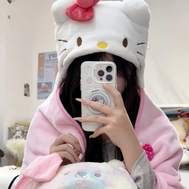 Chăn Quấn Mũ 70x140cm Sanrio Kuromi Hello Kitty Ấm Áp, Mềm, Ngủ Trưa - Giá 180k 6