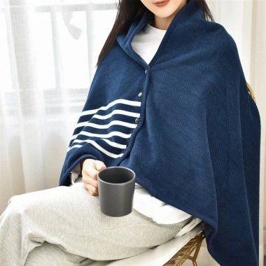 Chăn Văn Phòng 2 Lớp Dày Dặn và Áo Choàng Mềm Mại Nhỏ Gọn Tiện Dụng Giá 188k 10