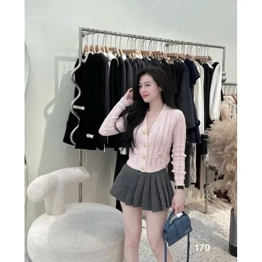 Chân váy dạ xếp ly bản cạp to tôn dáng, quần trong cùng chất, mã 23 giảm giá