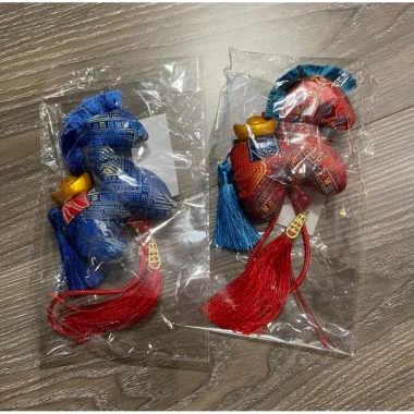 Charm móc treo hình ngựa đỏ - Trang trí áo dài năm Bính Ngọ, giảm còn 95.000₫ 8
