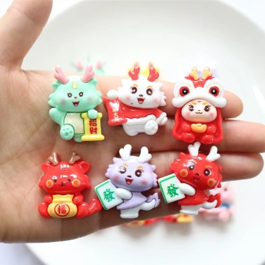 Charm Slime Sticker Gắn Dép Hình Rồng Đa Mẫu - Trang Trí Tết, Giá chỉ 35.000 VND