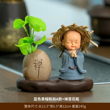 Chậu cây giả mini Tài Lộc kèm tượng Chú tiểu chắp tay Tiệm An Yên để bàn, trang trí, quà tặng, giá ưu đãi chỉ 90.000 VND