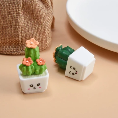 Chậu Cây Xương Rồng Mini Nhựa Resin - Trang trí bàn ngủ, giá chỉ 29.370₫