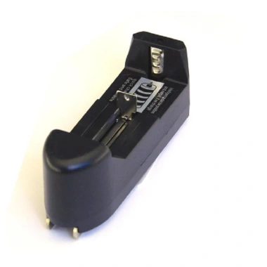 Chui cắm sạc pin 3.7V 4.200mAh - Sạc nhanh, đèn báo, tự ngắt, cho đèn pin, quạt sạc, đèn lazer 35k 7