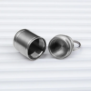 Cnedc Titan Chai Cói Chống Thấm Nước, Hợp Kim Bền, Móc Khóa Tiện Lợi - 259.846 VND