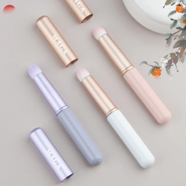 Cọ Tô Son Môi MAGA Có Nắp Đậy - Bộ Tổng Hợp Đa Dụng, Giá 70.000 VND Giảm Sốc