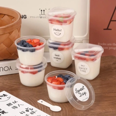 Cốc nhựa PP có nắp an toàn thực phẩm kèm thìa - Đựng Mousse, Cheesecake, Tiramisu, Panna Cotta, Giá 18.000đ 9
