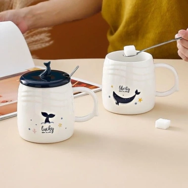 Cốc sứ Blue Whale cá nhân hoá khắc tên – Set quà tặng sinh nhật người yêu, bạn thân, giá 89.000₫