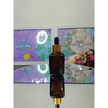 Combo 10 chai Vỏ chai vuông nâu 10ml 30ml 50ml 100ml Bột khoen vàng 65.000đ 10