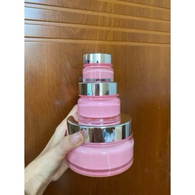 Combo 10 hủ chiết kem face cao cấp đủ màu 6-30gr - Giá chỉ 55.000đ