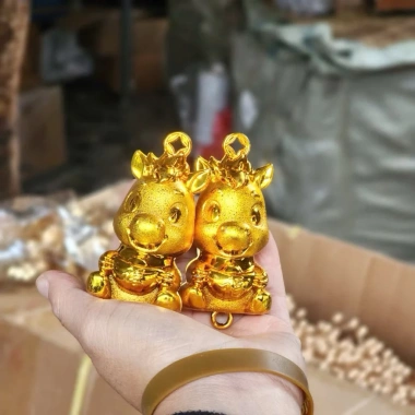 Combo 10 Ngựa Vàng Trang Trí Giỏ Quà Tết - Phụ Kiện Tháp Bánh Nước 2.026 8.5x4cm - Chỉ 65.000 VND