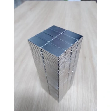 Combo 10 viên nam châm 20x10x2mm lực hút siêu mạnh - Giá chỉ 49.000 VND