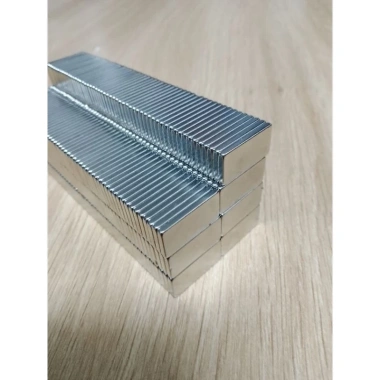 Combo 10 viên nam châm 20x10x2mm lực hút siêu mạnh - Giá chỉ 49.000 VND 4