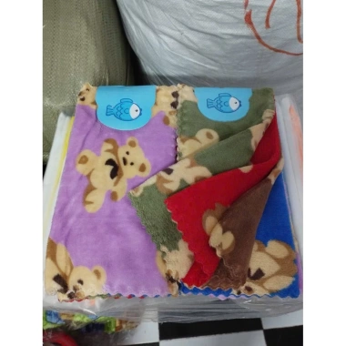 Combo 20 khăn lau đa năng 30x30 cm – Khăn lông cừu mềm mịn, tặng 1 khăn, giá 32.000₫