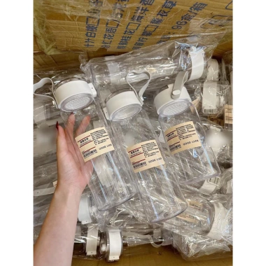 Combo 3 Bình Đựng Nước Nhựa BPA Free 350/550/800ml Nắp Đậy, Quai Đeo Thông Minh – 25.900₫ 3 Combo 3 Bình Đựng Nước Nhựa BPA Free 350/550/800ml Nắp Đậy, Quai Đeo Thông Minh – 25.900₫ 3