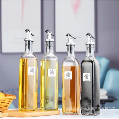 Combo 3 Chai Lọ Đựng Gia Vị Dầu Ăn HIKARU Thủy Tinh 500ml và Vòi Rót - Giá Ưu Đãi