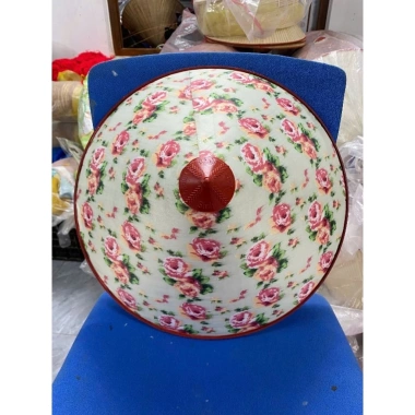 Combo 3 Nón lá nhựa lót giấy bạc cao cấp chống nắng mưa kèm quai Giá chỉ 95.500₫ 5