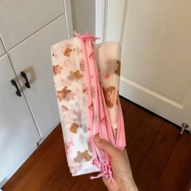 Combo 30 Túi Đựng Giày Chống Bụi Bẩn Dạng Rút Siêu Tiện Lợi - Cute, Giá Ưu Đãi 45.000₫ 3 Combo 30 Túi Đựng Giày Chống Bụi Bẩn Dạng Rút Siêu Tiện Lợi - Cute, Giá Ưu Đãi 45.000₫ 3