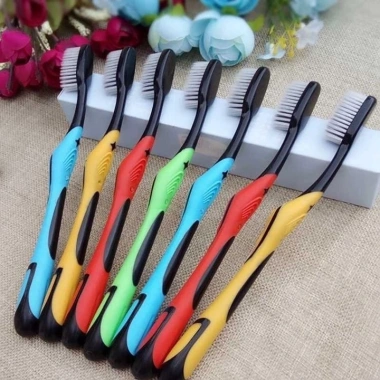 Combo 5 Bàn Chải Bossi + Than Tre Shangan - Du Lịch Tiện Lợi, Giá 23.531₫