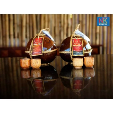 Combo 5 bình dừa Nam Kinh + 5 ly mỹ nghệ dừa – Giá ưu đãi 330.000đ, quà Tết 6