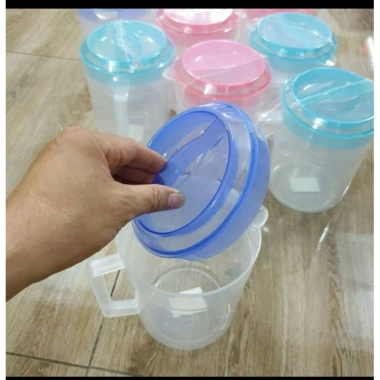 Combo 5 ca nước nắp màu rực rỡ, vạch định lượng nhựa Việt Nhật 2L-2.5L 75.000 VND