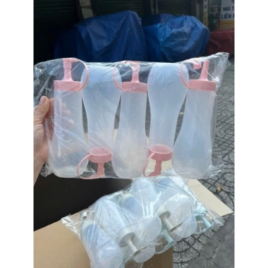 Combo 5 chai đựng tương ớt đáy bầu + bình nước mắm nhựa PP 2 side - Giá 33.000 10 Combo 5 chai đựng tương ớt đáy bầu + bình nước mắm nhựa PP 2 side - Giá 33.000 10