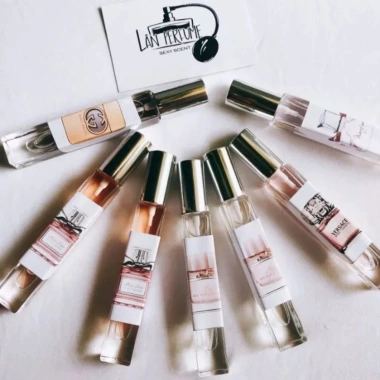 Combo 5 chai nước hoa unisex 10ml - Hương thơm lâu, giá chỉ 95.000 VND (giá gốc 122.550 VND) 4
