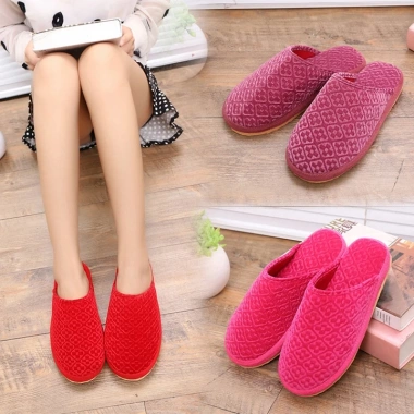 Combo 5 đôi dép đi trong nhà mùa đông cho gia đình - Đế xốp cao su chống trơn trượt Việt Tiến ACC03 4 Combo 5 đôi dép đi trong nhà mùa đông cho gia đình - Đế xốp cao su chống trơn trượt Việt Tiến ACC03 4