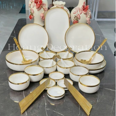 Combo 8 người ăn Hàng Loại 1 - 31 món ngon, tặng đĩa quà 1k, giảm còn 1.49 triệu 8