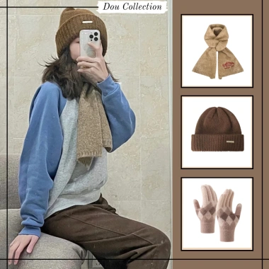Combo Khăn Len Cashmere Quàng Cổ, Găng Tay, Mũ Len Unisex Nâu – Quà Tặng Happy New Year 2.026 6 Combo Khăn Len Cashmere Quàng Cổ, Găng Tay, Mũ Len Unisex Nâu – Quà Tặng Happy New Year 2.026 6