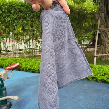 Combo Tiết Kiệm Khăn Vuông Microfiber Ghi Xám Đa Năng Cho Ô Tô và Bàn Kính - Bền Chắc, Không Ra Lông, Giá Chỉ 39.900₫