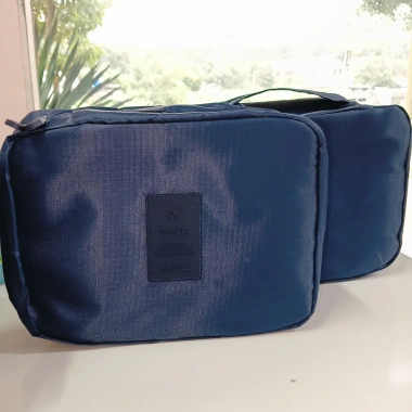 Cốp đựng mỹ phẩm mini đa năng, nhỏ gọn tiện lợi, giữ mỹ phẩm gọn gàng, giá 45k 3 Cốp đựng mỹ phẩm mini đa năng, nhỏ gọn tiện lợi, giữ mỹ phẩm gọn gàng, giá 45k 3