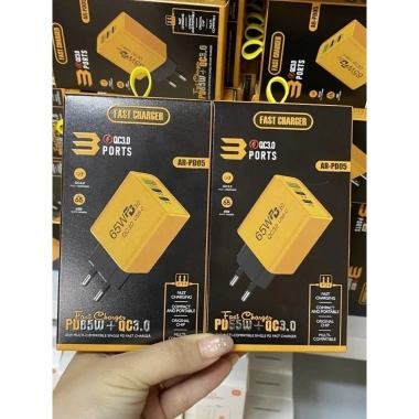 Củ Cốc Sạc Nhanh 4 Cổng USB 3.0 & Type‑C, Chống Cháy Nổ, Sạc Đa Thiết Bị, Giá 58.429₫
