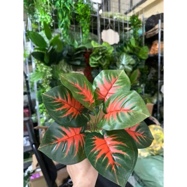 Cụm lá - hoa lụa giả sang trọng, trang trí nội thất, giảm còn 18.999 VND 3 Cụm lá - hoa lụa giả sang trọng, trang trí nội thất, giảm còn 18.999 VND 3