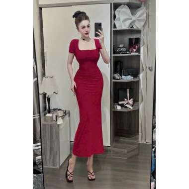 Đầm Body Nữ Cổ Vuông Dáng Dài Xòe Basic MOMYNA D145 - Tay Ngắn Tôn, Giá 132k