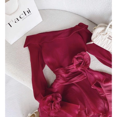 Đầm đỏ lệch vai tay dài D468 - Mặc Tết Noel, giảm giá 225k, phong cách sang trọng 5