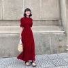 Đầm nhung tay bồng cổ tròn dáng dài xoè có túi - Giá ưu đãi 319.000 VND