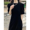 Đầm nhung tay bồng cổ tròn dáng dài xoè có túi - Giá ưu đãi 319.000 VND 2