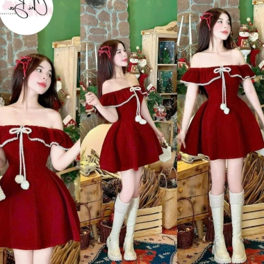 Đầm nữ Noel chất nhung cổ trễ vai bèo, dây nơ, váy xoè chữ A mini - Sang chảnh, giá 160k