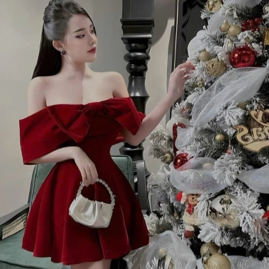 Đầm thời trang nữ sang chảnh, tay ngắn, trễ vai, nơ xinh, váy xếp ly ngắn mini – giảm còn 160k 7 Đầm thời trang nữ sang chảnh, tay ngắn, trễ vai, nơ xinh, váy xếp ly ngắn mini – giảm còn 160k 7