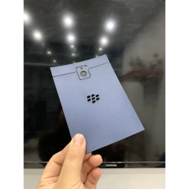 Dán da lưng Blackberry Passport AT&T đủ màu - Giá chỉ 70.000, tiết kiệm ngay 7