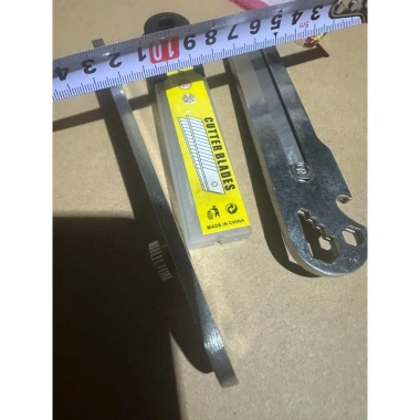 Dao Rọc Giấy Đa Năng Thép Không Rỉ 6 trong 1 - Thước Đo, Vặn Ốc, Vít, 15.200 VND 5