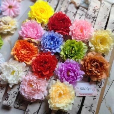 Đầu bông mẫu đơn lụa size đại 12cm - Trang trí giỏ quà Tết, giá ưu đãi 15.000 VND 2 Đầu bông mẫu đơn lụa size đại 12cm - Trang trí giỏ quà Tết, giá ưu đãi 15.000 VND 2