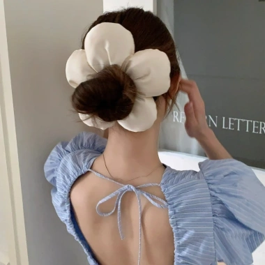 Dây buộc tóc hoa lớn NOVSET Scrunchies Bó tóc hình bông hoa size to - Giá chỉ 30.800đ 2